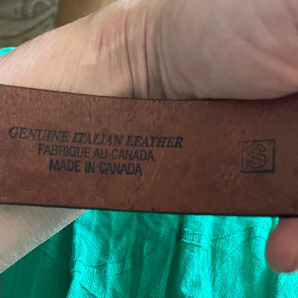 Vintage Brown Italian Leather Belt with Brass Buckle - Picture 3 of 4